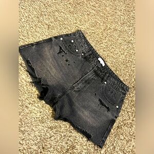 Lilou Acid Wash Black jean short